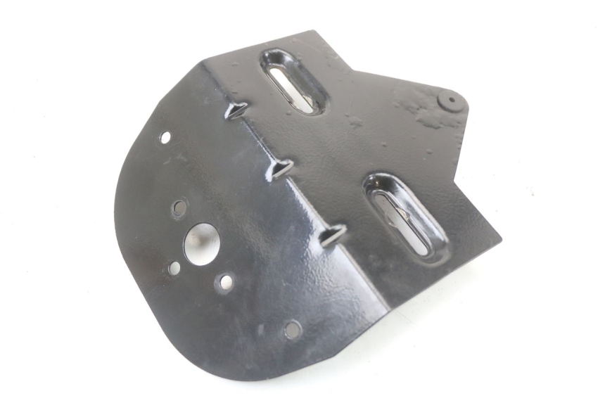 photo de SUPORTE DE PLACA REGAL RAPTOR RAXTER 2 125 (2007 - 2015) - Detalhe da peça