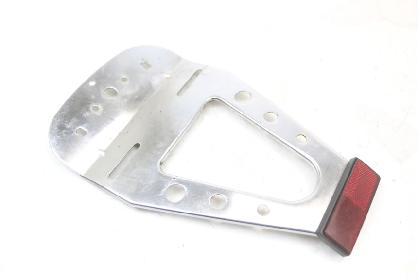 photo de SUPORTE DE PLACA REGAL RAPTOR SPYDER 125 (2010 - 2018) - Detalhe da peça