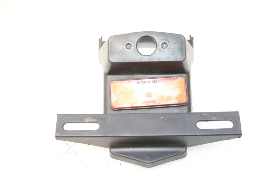 photo de SUPORTE DE PLACA JM MOTORS SANTANA 50 (2014 - 2023) - Detalhe da peça
