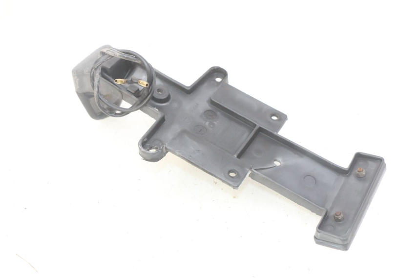 photo de SUPORTE DE PLACA APRILIA SCARABEO LIGHT 125 (2007 - 2011) - Detalhe da peça