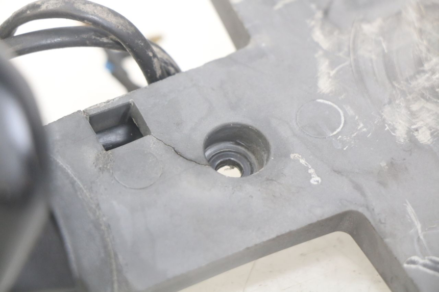 photo de SUPORTE DE PLACA APRILIA SCARABEO LIGHT 125 (2007 - 2011) - Vista geral