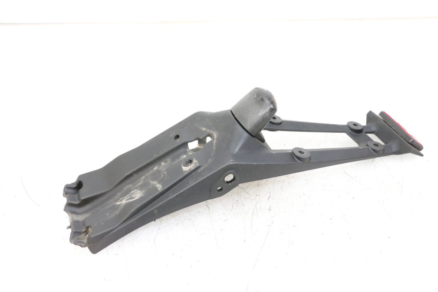 photo de SUPORTE DE PLACA SHERCO SM-R 50 (2013 - 2017) - Zoom do estado de desgaste