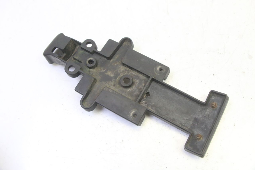 photo de SUPORTE DE PLACA APRILIA SR R 2T LC 50 (2018 - 2021) - Outro ângulo de visão