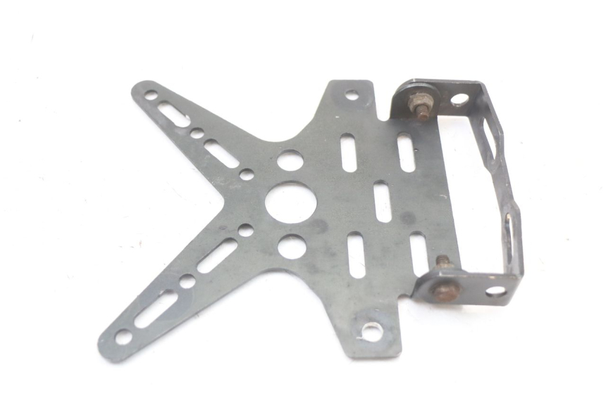 photo de SUPORTE DE PLACA SUZUKI SV S 650 (1999 - 2002) - Pontos de fixação