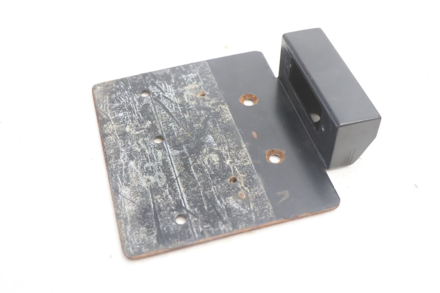 photo de SUPORTE DE PLACA BOOM TRIKE FUN 500 (2004 - 2010) - Ampliação técnica