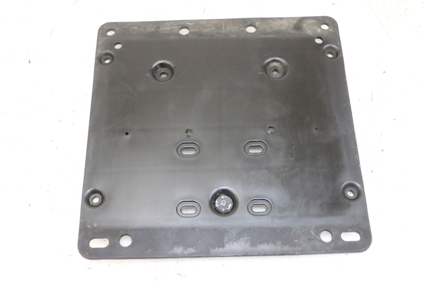 photo de SUPORTE DE PLACA PIAGGIO XEVO - X EVO 125 (2007 - 2017) - Vista principal