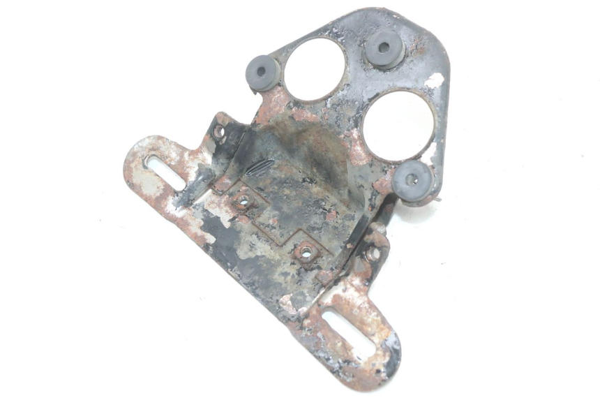 photo de SUPORTE DE PLACA YAMAHA XJ F 900 (1983 - 1994) - Zoom do estado de desgaste