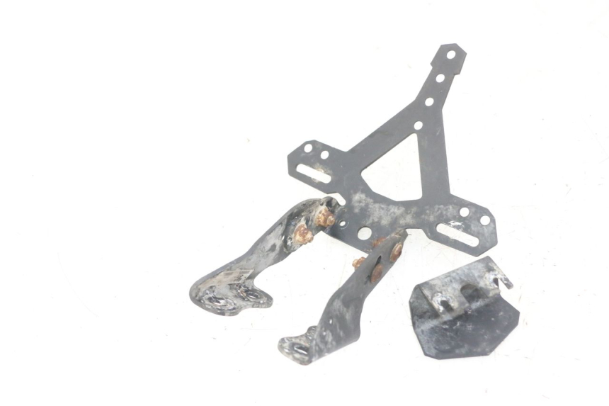 photo de SUPORTE DE PLACA YAMAHA XJ6 ABS 600 (2008 - 2016) - Zoom do estado de desgaste
