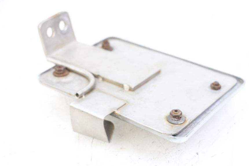 photo de SUPORTE DE PLACA YAMAHA XVS DRAG STAR DRAGSTAR 650 (1997 - 2007) - Zoom do estado de desgaste