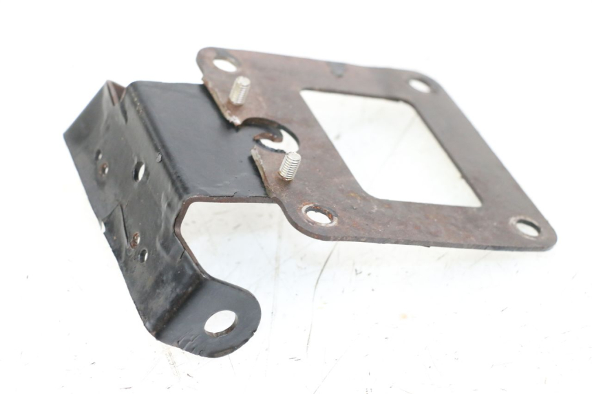 photo de SUPORTE DE PLACA YAMAHA FZ1 FAZER 1000 (2007 - 2009) - Zoom do estado de desgaste
