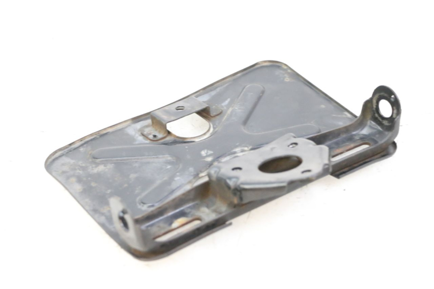 photo de SUPORTE DE PLACA YAMAHA SR 125 (1982 - 2003) - Zoom do estado de desgaste