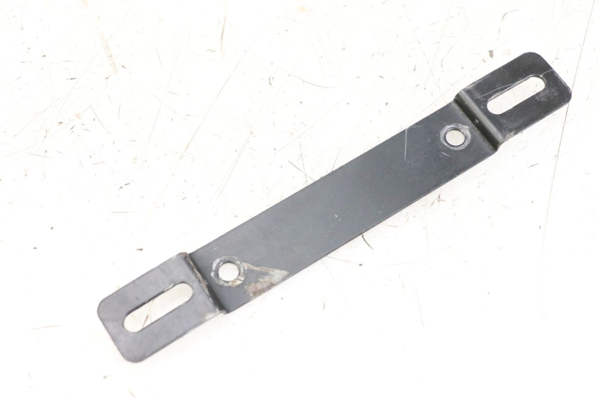 photo de SUPORTE DE PLACA YAMAHA YP MAJESTY 125 (2002 - 2006) - Vista principal