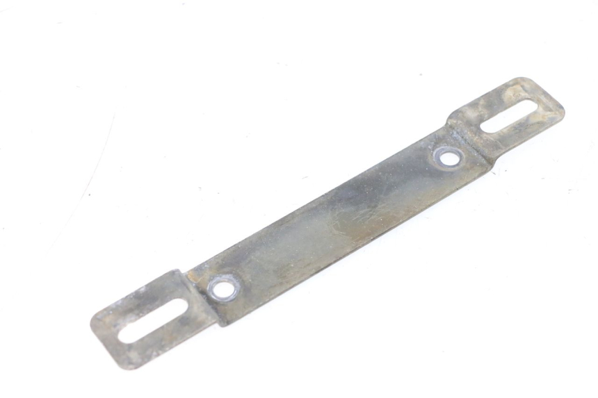 photo de SUPORTE DE PLACA YAMAHA YP MAJESTY 125 (2007 - 2010) - Vista principal