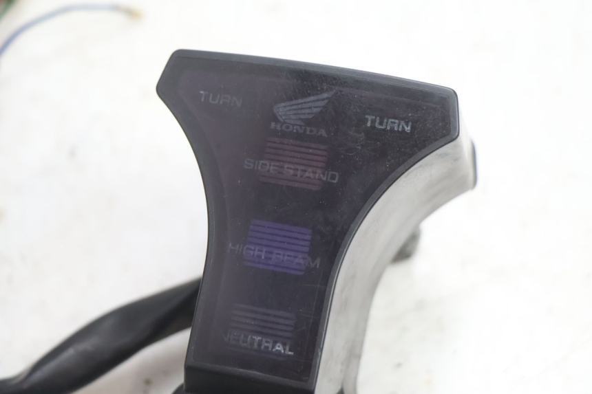 photo de Painel de instrumentos HONDA CB TWO FIFTY 250 (1991 - 2002) - Detalhe da peça