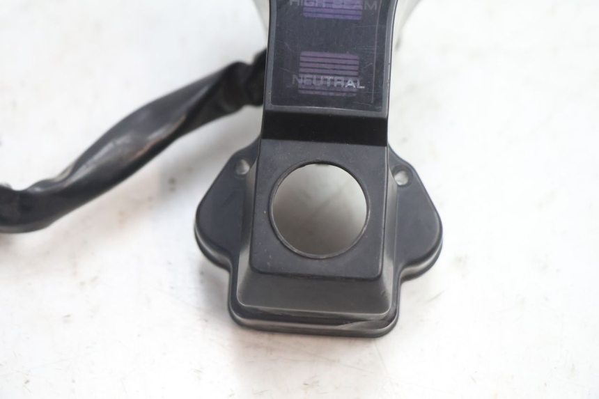 photo de Painel de instrumentos HONDA CB TWO FIFTY 250 (1991 - 2002) - Zoom do estado de desgaste