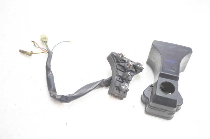 photo de Painel de instrumentos HONDA CB TWO FIFTY 250 (1991 - 2002) - Pontos de fixação