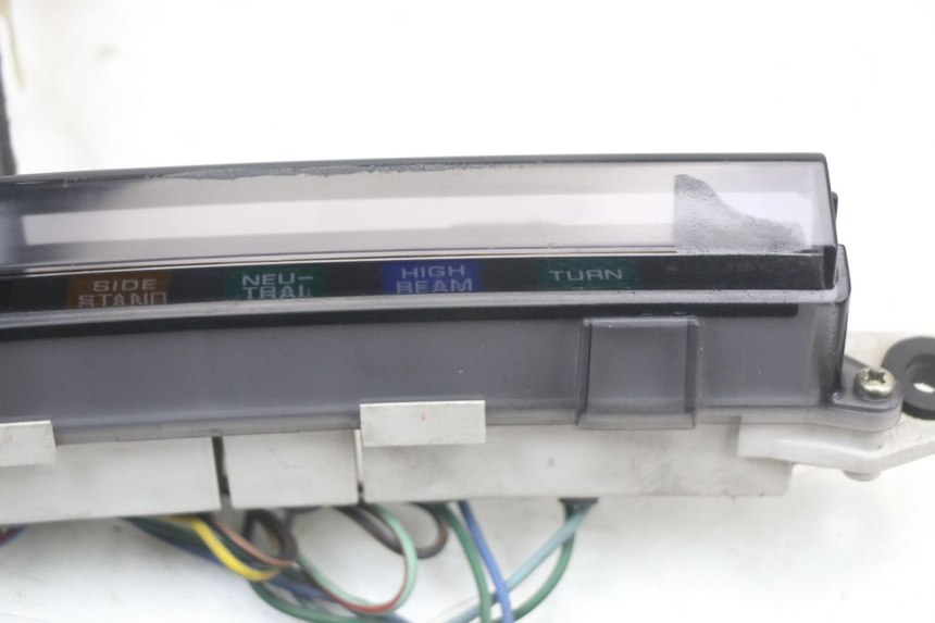photo de PAINEL DE INSTRUMENTOS HONDA CBR F 1000 (1993 - 1996) - Outro ângulo de visão