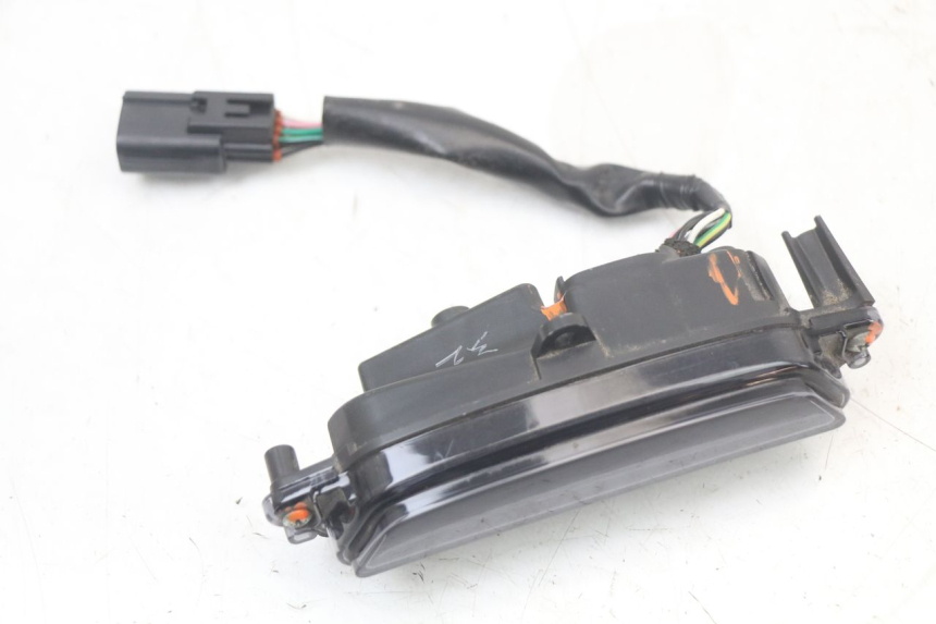 photo de PAINEL DE INSTRUMENTOS PIAGGIO MP3 HPE 350 (2018 - 2020) - Zoom do estado de desgaste