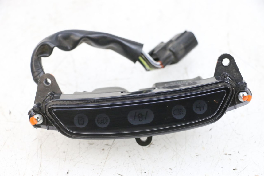 photo de PAINEL DE INSTRUMENTOS PIAGGIO MP3 HPE 300 (2019 - 2026) - Vista principal