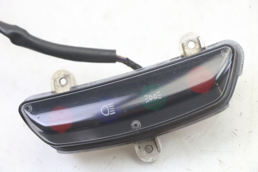 photo de PAINEL DE INSTRUMENTOS GILERA NEXUS 125 (2009 - 2013) - Outro ângulo de visão