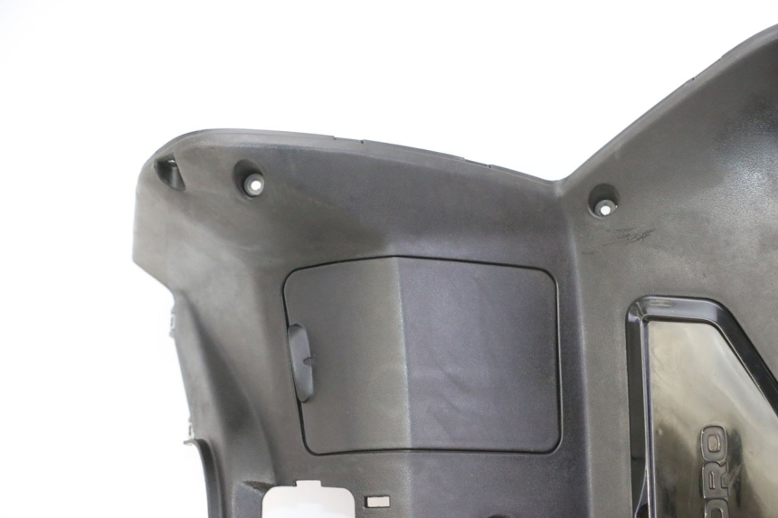 photo de PAINEL INTERIOR QUADRO 4 4D 350 (2015 - 2018) - Detalhe da peça