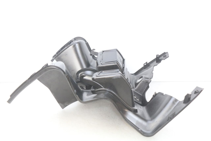 photo de PAINEL INTERIOR APRILIA ATLANTIC 125 (2003 - 2009) - Zoom do estado de desgaste