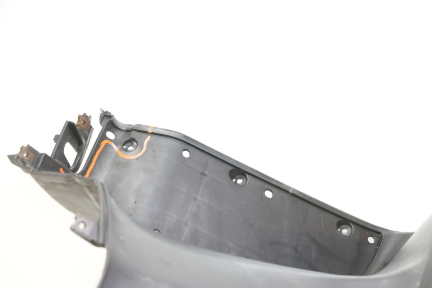 photo de PAINEL INTERIOR SUZUKI BURGMAN 125 (2007 - 2014) - Zoom do estado de desgaste