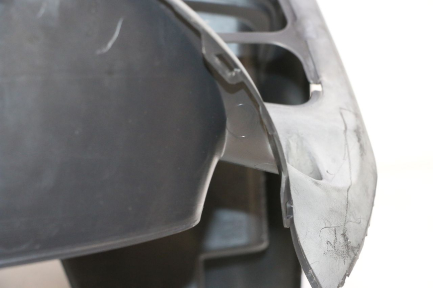 photo de PAINEL INTERIOR SUZUKI BURGMAN 125 (2007 - 2014) - Zoom do estado de desgaste