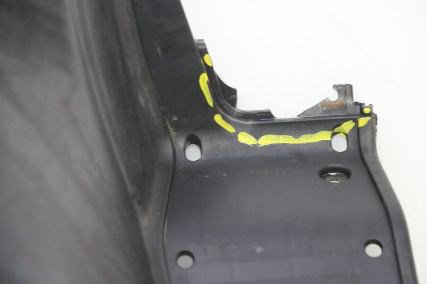 photo de PAINEL INTERIOR SUZUKI BURGMAN 125 (2007 - 2014) - Zoom do estado de desgaste