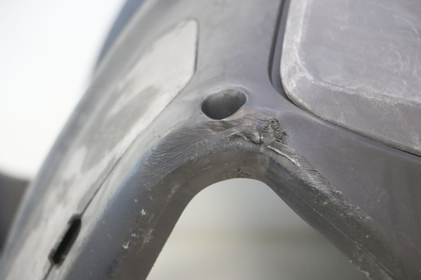 photo de PAINEL INTERIOR SUZUKI BURGMAN 125 (2007 - 2014) - Zoom do estado de desgaste