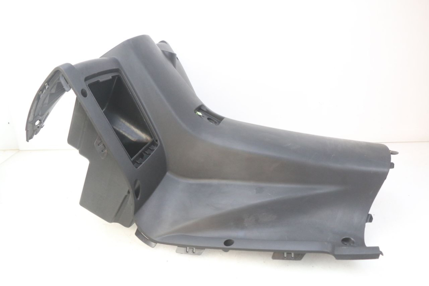 photo de PAINEL INTERIOR PEUGEOT CITYSTAR 125 (2011 - 2017) - Pontos de fixação