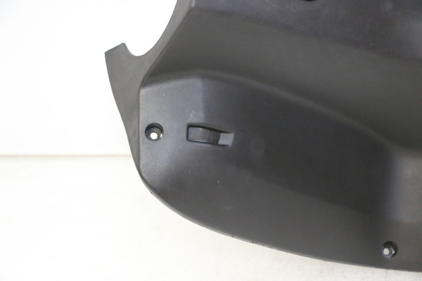 photo de PAINEL INTERIOR SYM CROX 4T 50 (2016 - 2023) - Detalhes característicos