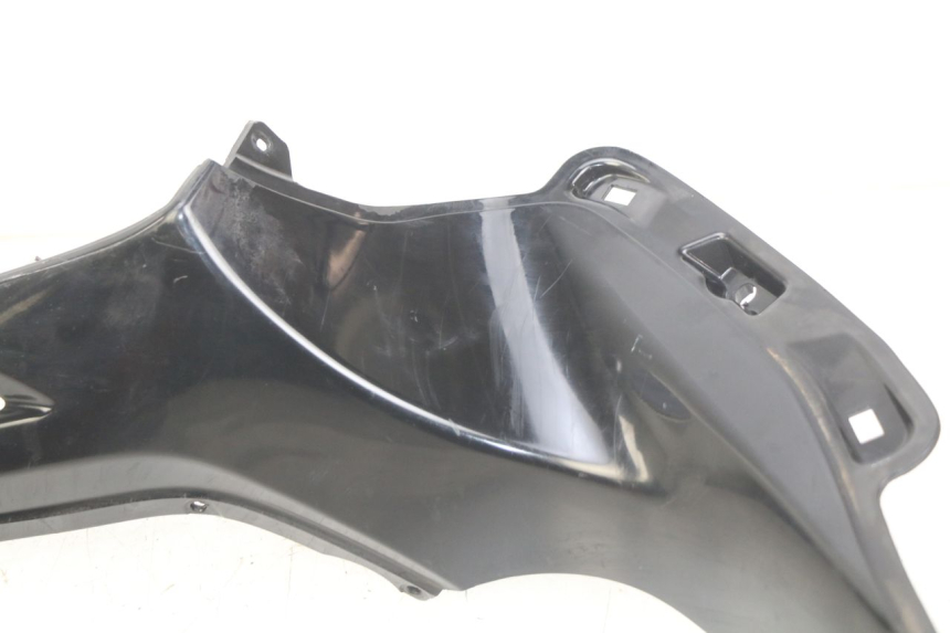 photo de PAINEL INTERIOR DIREITO PIAGGIO BEVERLY 125 (2010 - 2015) - Vista geral