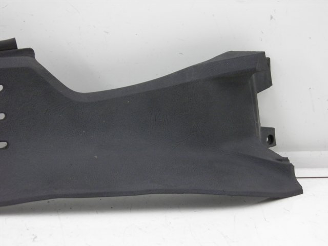 photo de PAINEL INTERIOR DIREITO BMW K 75 RT ABS 750 (1989 - 1997) - Zoom do estado de desgaste