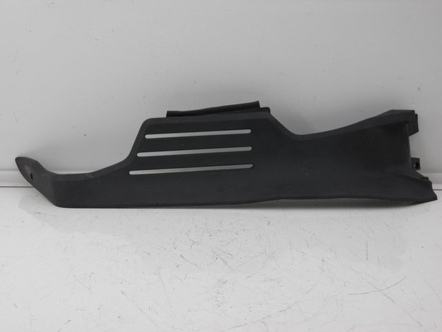 photo de PAINEL INTERIOR DIREITO BMW K 75 RT ABS 750 (1989 - 1997) - Pontos de fixação
