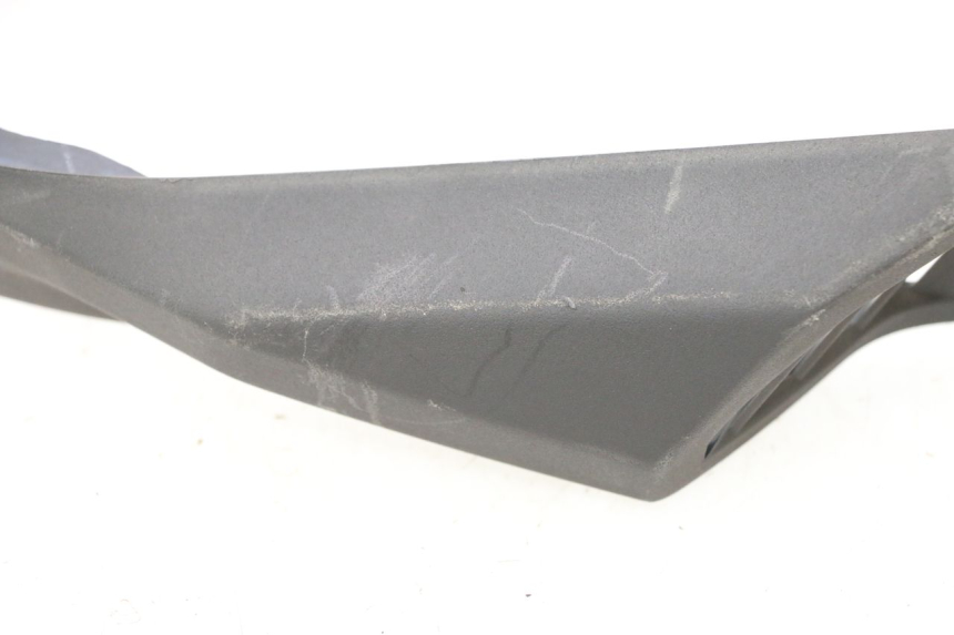 photo de PAINEL INTERIOR DIREITO KAWASAKI ER-6 ER6 F ABS 650 (2012 - 2016) - Zoom do estado de desgaste