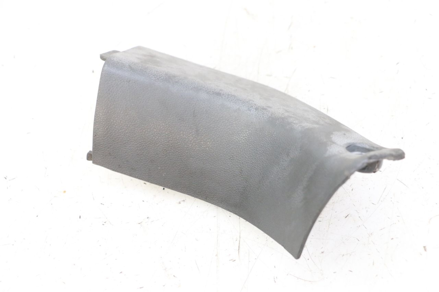 photo de PAINEL INTERIOR DIREITO HONDA CBR F 1000 (1993 - 1996) - Zoom do estado de desgaste