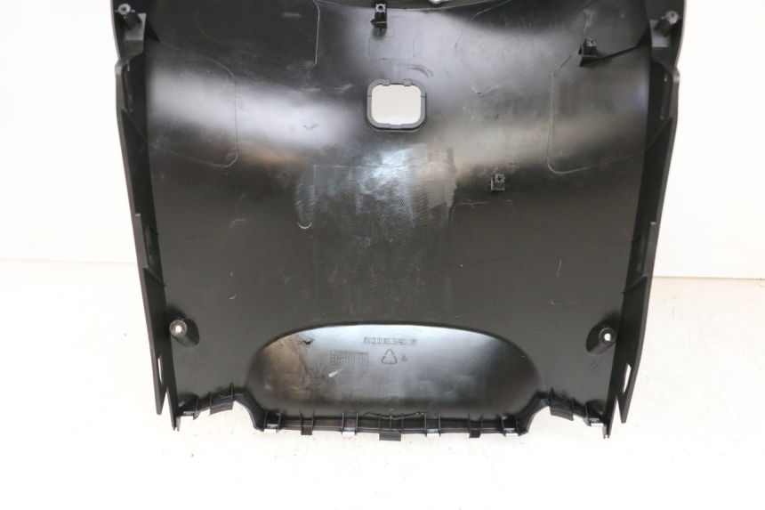 photo de PAINEL INTERIOR SEGWAY NINEBOT E125S 1 (2022 - 2026) - Pontos de fixação