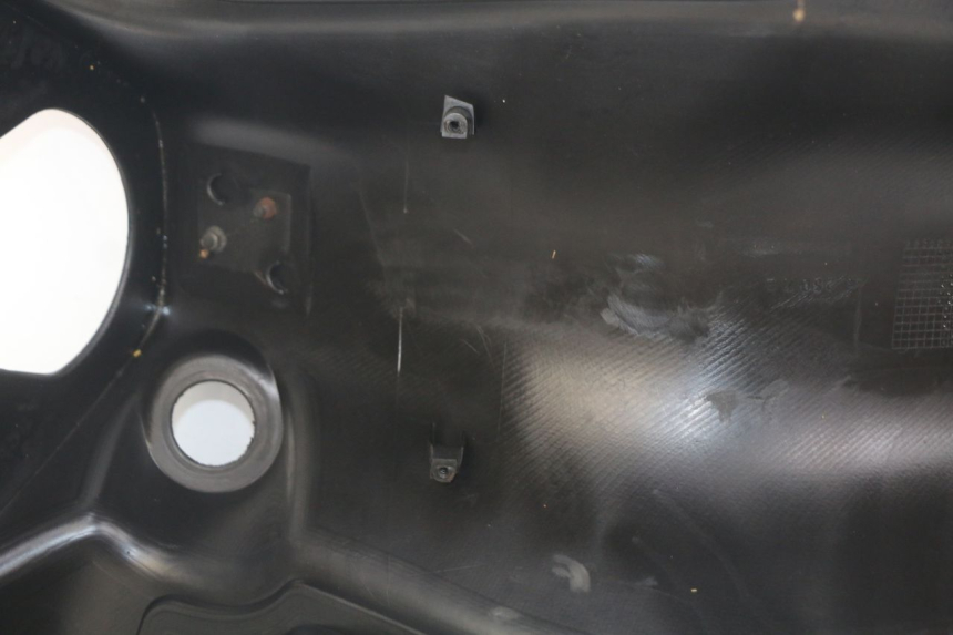 photo de PAINEL INTERIOR PEUGEOT ELYSEO 125 (1999 - 2004) - Detalhe da peça