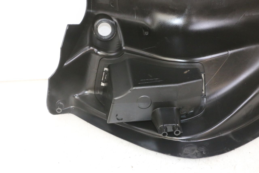photo de PAINEL INTERIOR PEUGEOT ELYSTAR 50 (2002 - 2014) - Detalhes característicos