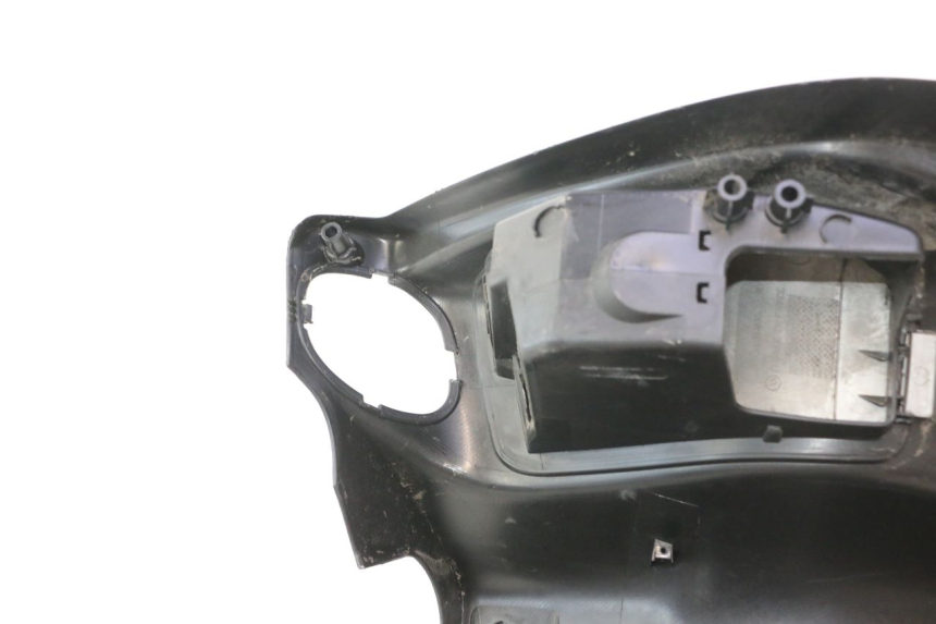 photo de PAINEL INTERIOR PEUGEOT ELYSTAR 50 (2002 - 2014) - Pontos de fixação