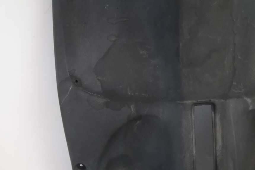 photo de AVENTAL INTERIOR MBK EVOLIS 80 (1993 - 1999) - Pontos de fixação