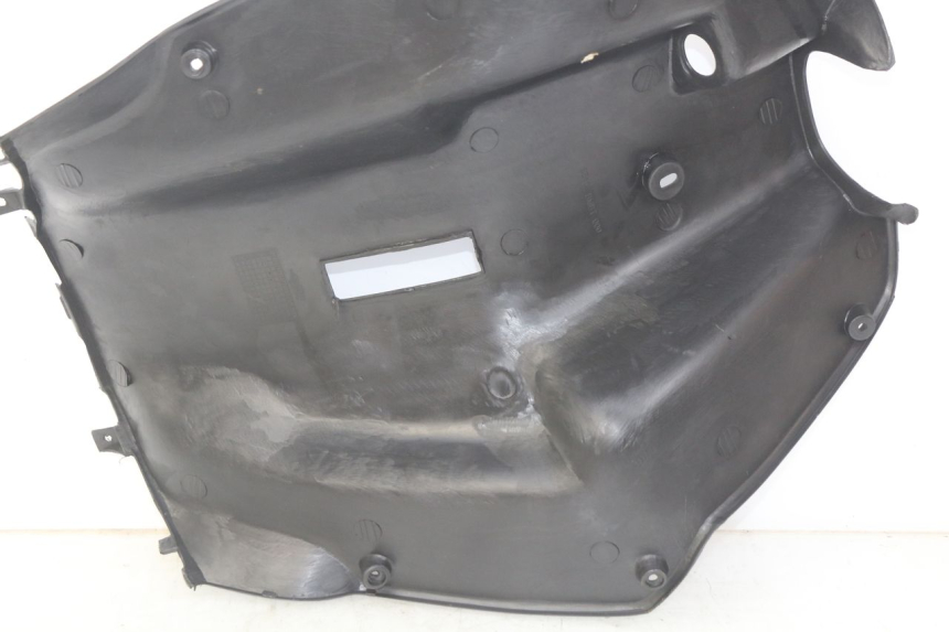photo de PAINEL INTERIOR KEEWAY F-ACT FACT 50 (2006 - 2011) - Zoom do estado de desgaste