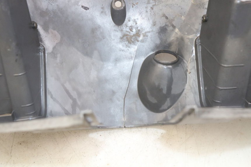 photo de PAINEL INTERIOR HONDA FES PANTHEON 2T 125 (1998 - 2002) - Zoom do estado de desgaste