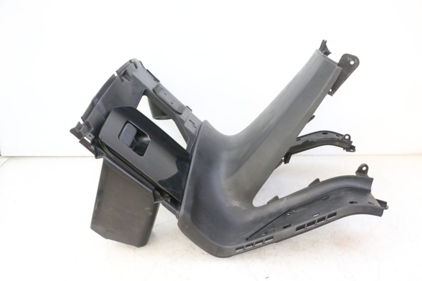 photo de PAINEL INTERIOR HONDA FES S-WING SWING ABS 125 (2007 - 2015) - Detalhes característicos