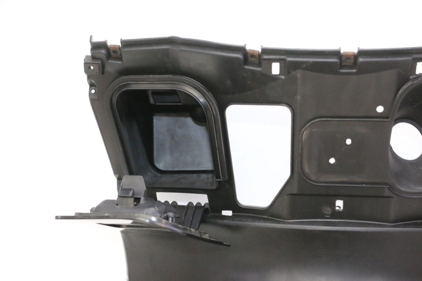 photo de PAINEL INTERIOR HONDA FES S-WING SWING ABS 125 (2007 - 2015) - Zoom do estado de desgaste
