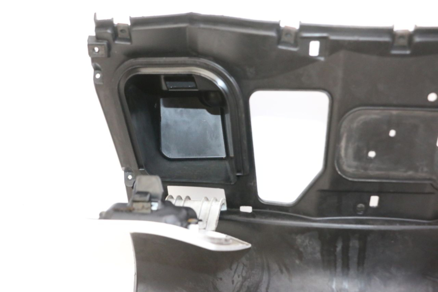 photo de PAINEL INTERIOR HONDA FES S-WING SWING ABS 125 (2007 - 2015) - Vista geral