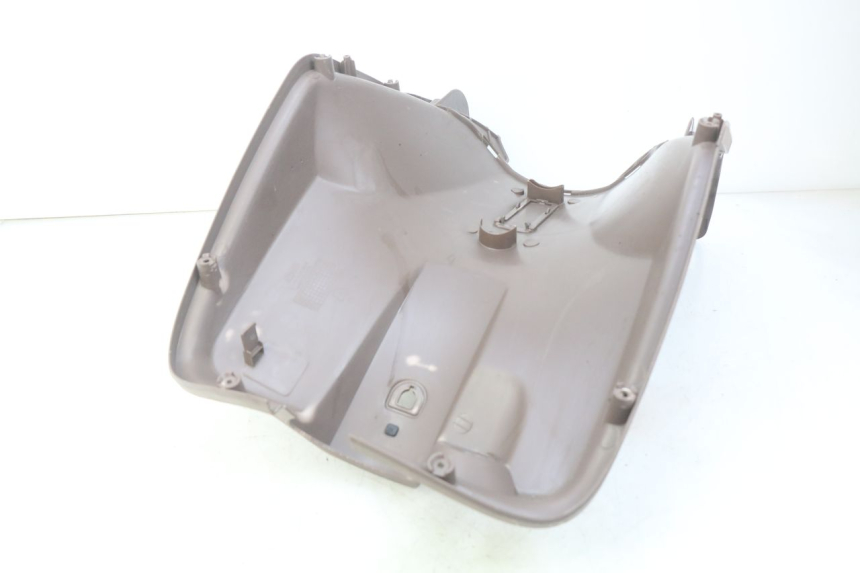 photo de PAINEL INTERIOR SYM FIDDLE 2 125 (2010 - 2013) - Zoom do estado de desgaste
