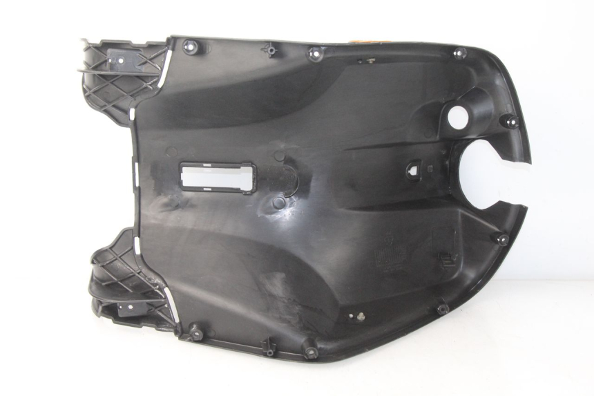photo de PAINEL INTERIOR SYM FIDDLE 2 50 (2008 - 2013) - Pontos de fixação