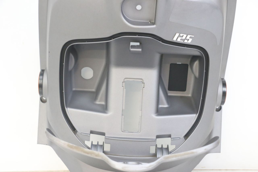 photo de PAINEL INTERIOR SYM FIDDLE 3 III 125 (2014 - 2020) - Detalhe da peça